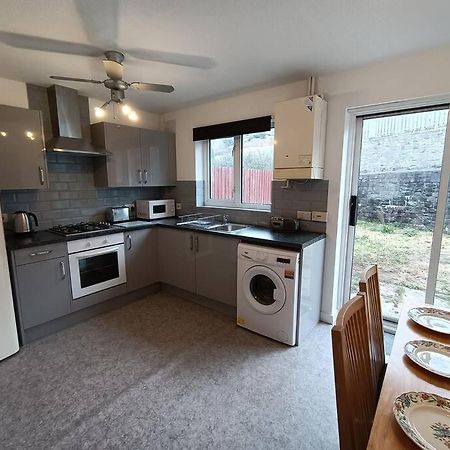 Villa Trevithick Gardens, No 47. à Merthyr Tydfil Extérieur photo