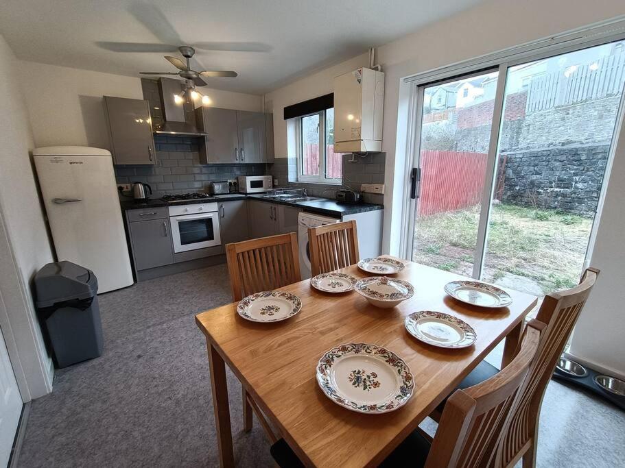 Villa Trevithick Gardens, No 47. à Merthyr Tydfil Extérieur photo